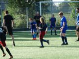 Laatste training S.K.N.W.K. JO11-1JM van seizoen 2022-2023 (partijtje tegen de ouders) (206/221)